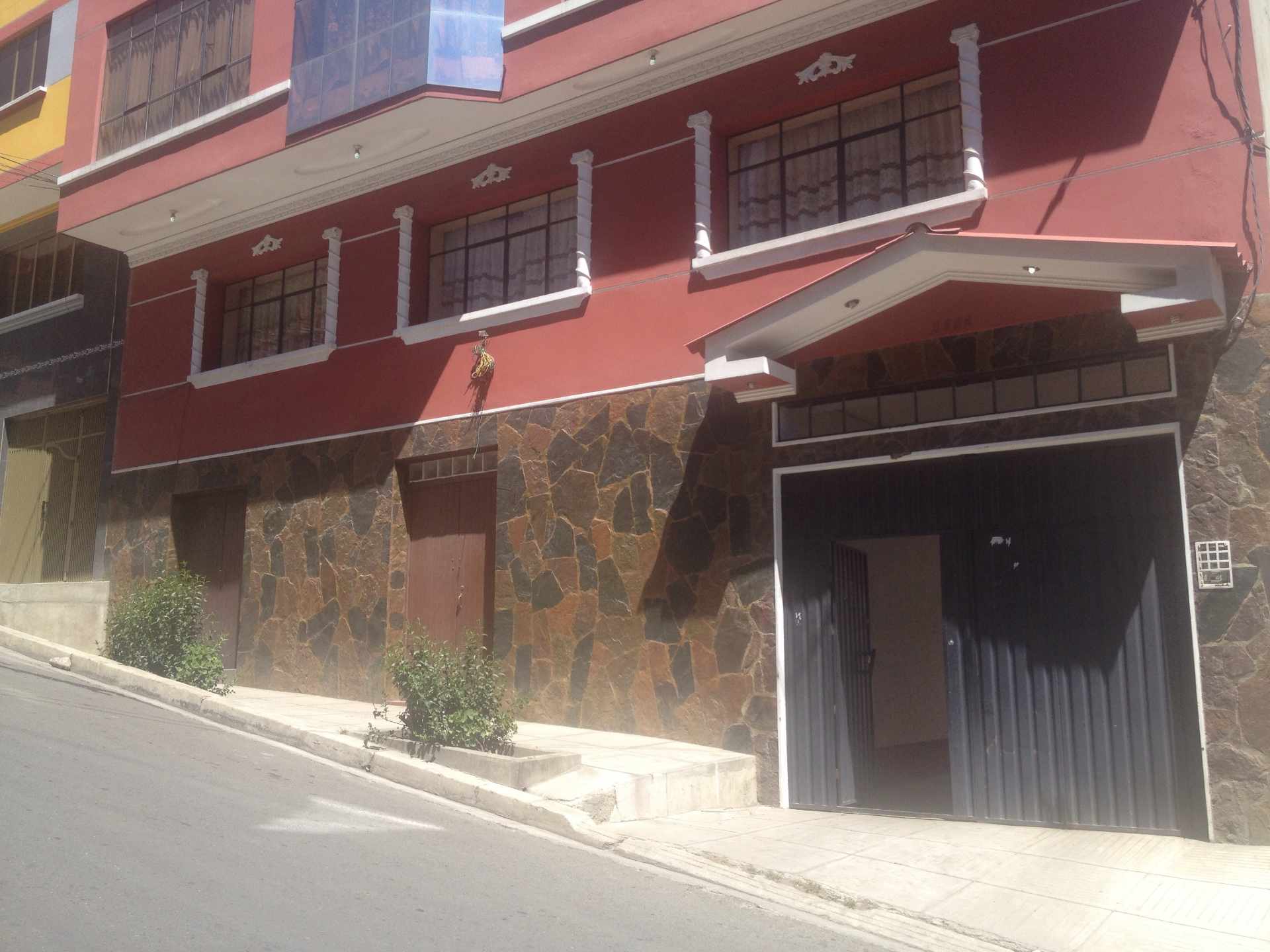 Departamento en Centro en La Paz 14 dormitorios 7 baños 2 parqueos Foto 4
