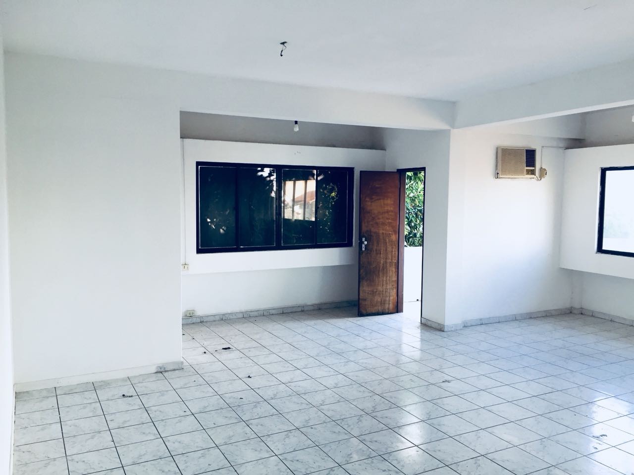 Oficina Calle Warnes Foto 7