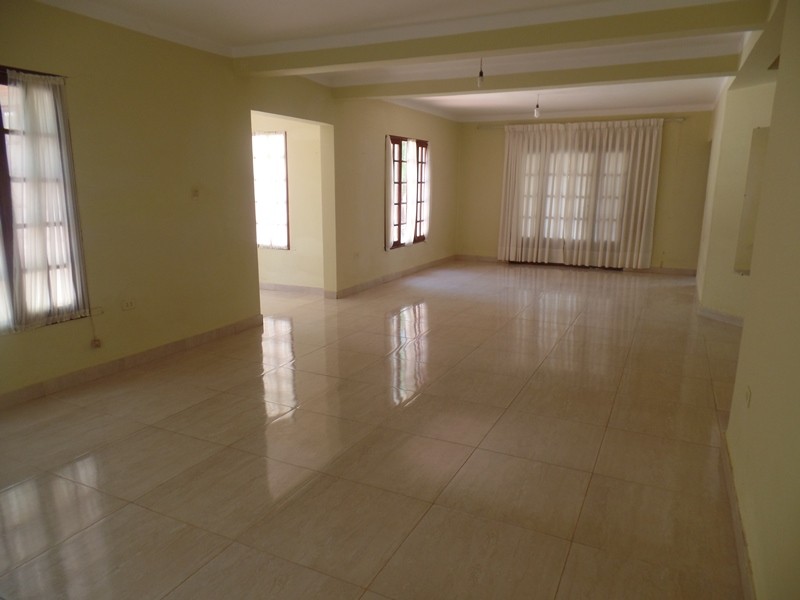 Casa Casa En Barrio Villa Angélica Foto 2