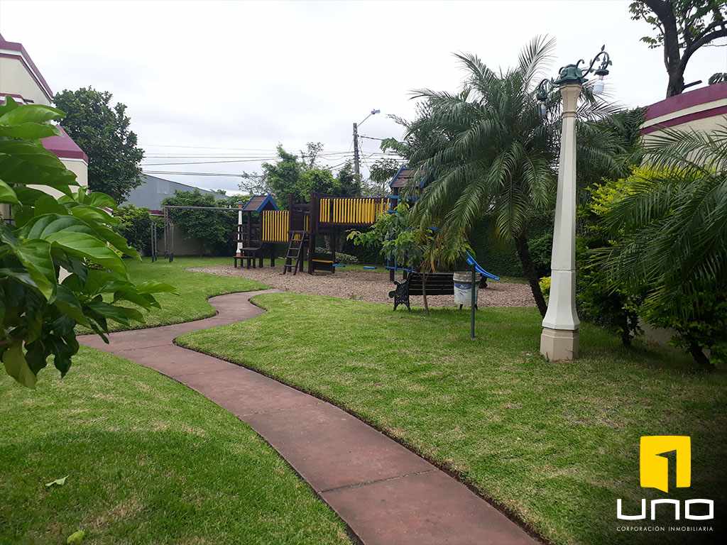 En Alquiler a $us 700 Foto 23