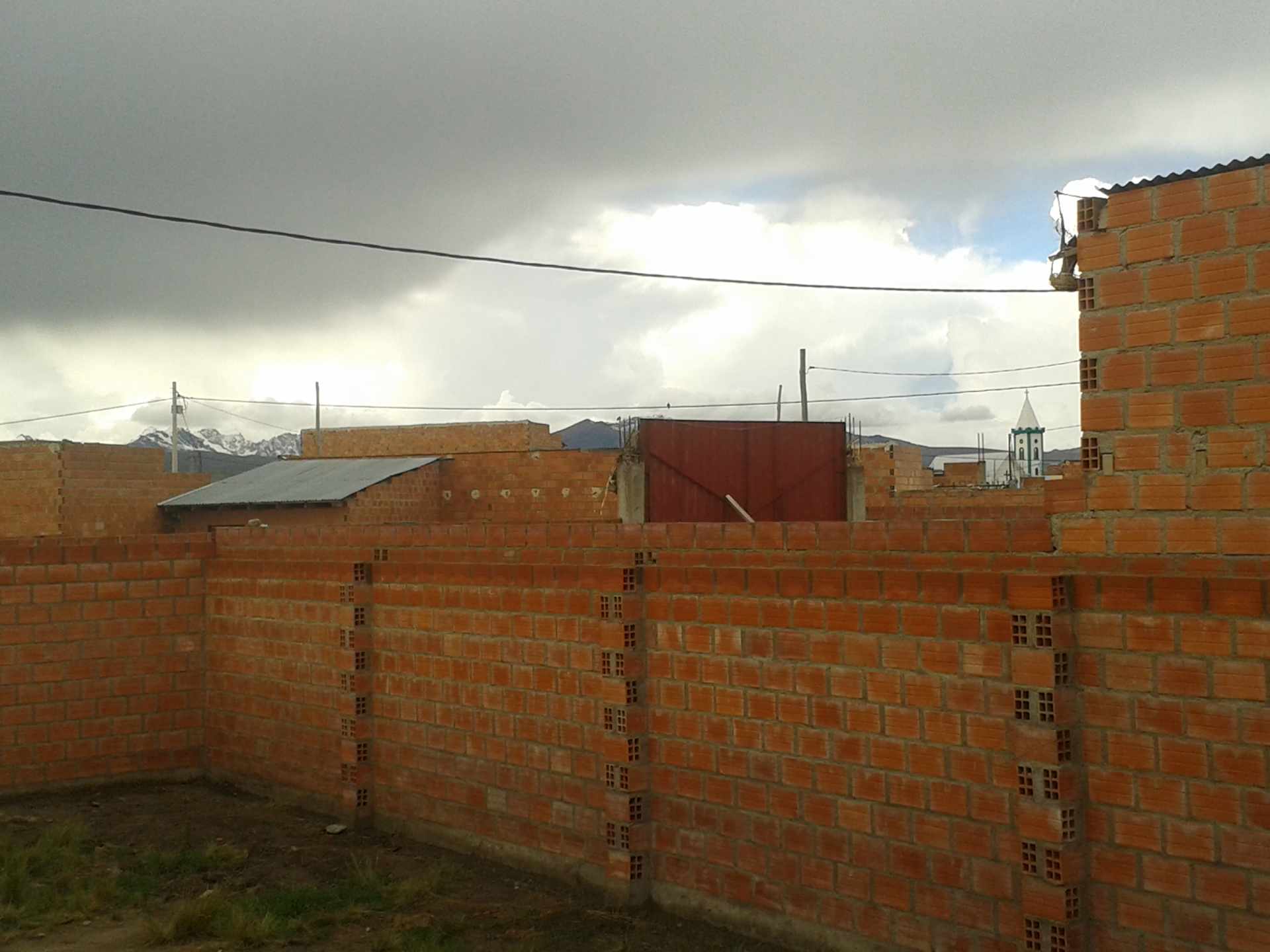 Casa en La Ceja en El Alto 3 dormitorios 1 baños 2 parqueos Foto 5