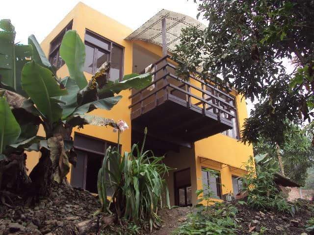 Casa en Miraflores en La Paz 3 dormitorios 2 baños 3 parqueos Foto 1