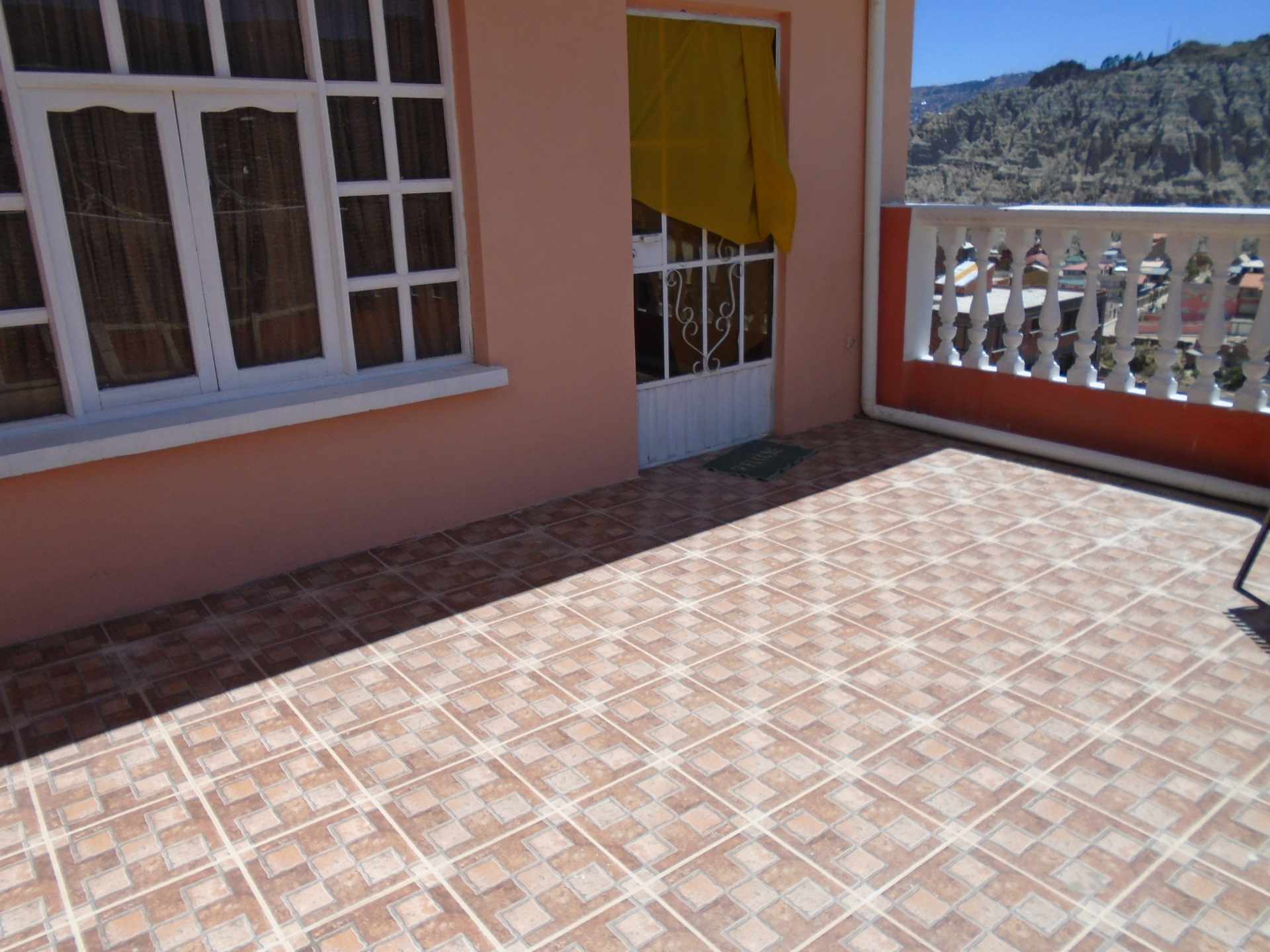 Casa en Alto Irpavi en La Paz 7 dormitorios 5 baños 4 parqueos Foto 9