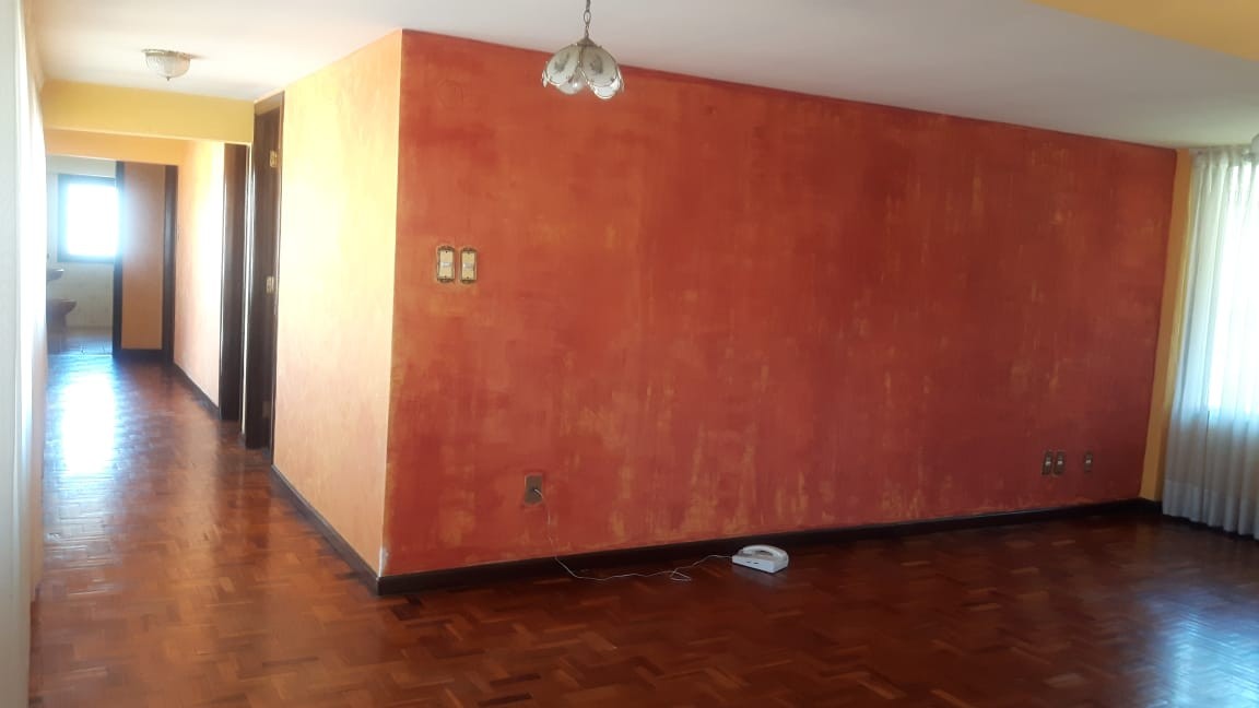 Departamento en Obrajes en La Paz 2 dormitorios 1 baños 1 parqueos Foto 2