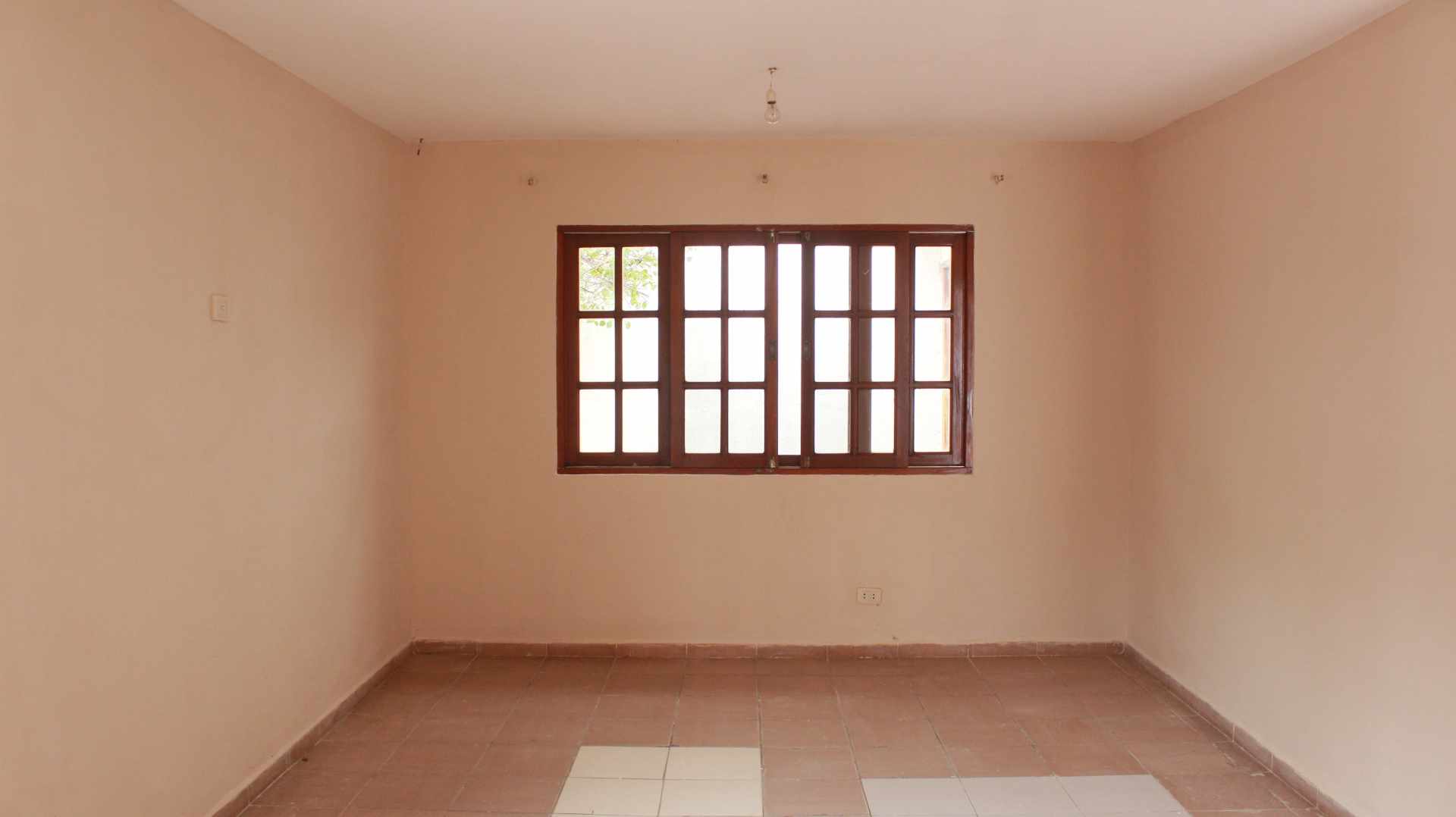 En Alquiler a Bs 3,200 Foto 5