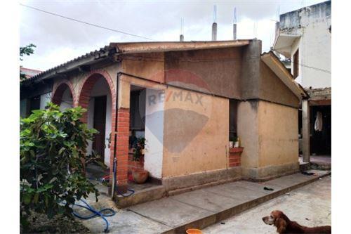 Casa en VentaJorge Paz Galarza casi esq. Juan de Dios Mealla 20 dormitorios 4 baños 1 parqueos Foto 21
