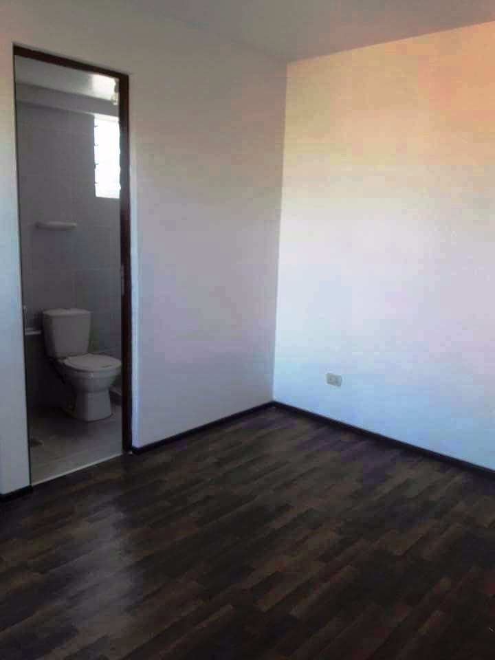 Departamento en Queru Queru en Cochabamba 1 dormitorios 1 baños  Foto 4