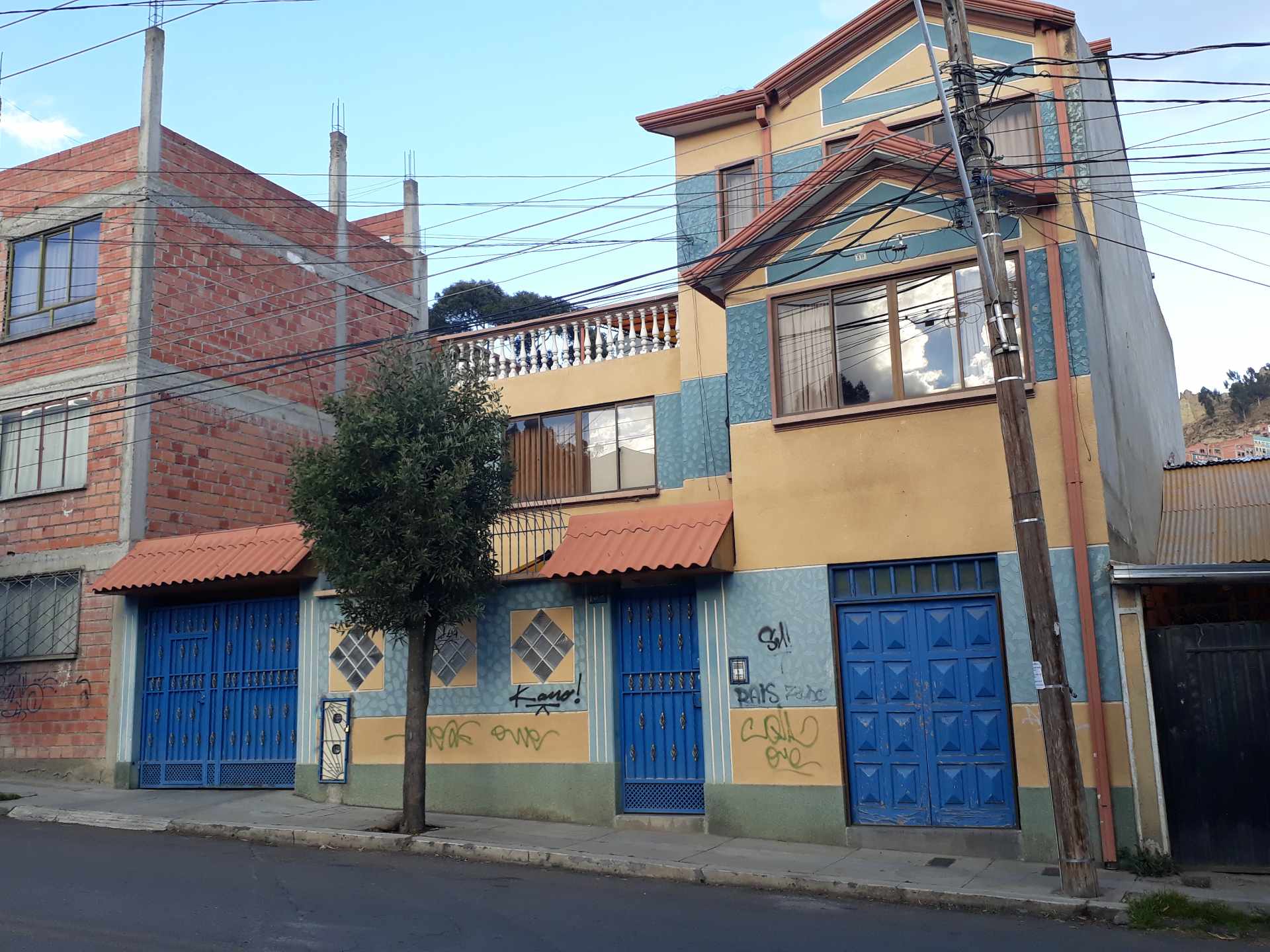 Departamento en Villa Fatima en La Paz 2 dormitorios 1 baños  Foto 2