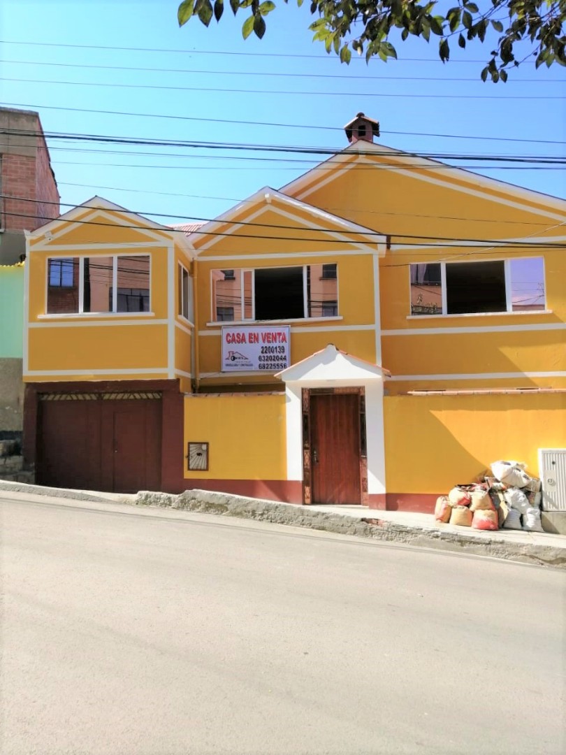 Casa en Centro en La Paz 7 dormitorios 6 baños 3 parqueos Foto 1