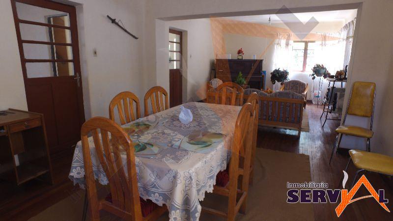 Casa en Muyurina en Cochabamba 8 dormitorios 3 baños 2 parqueos Foto 9