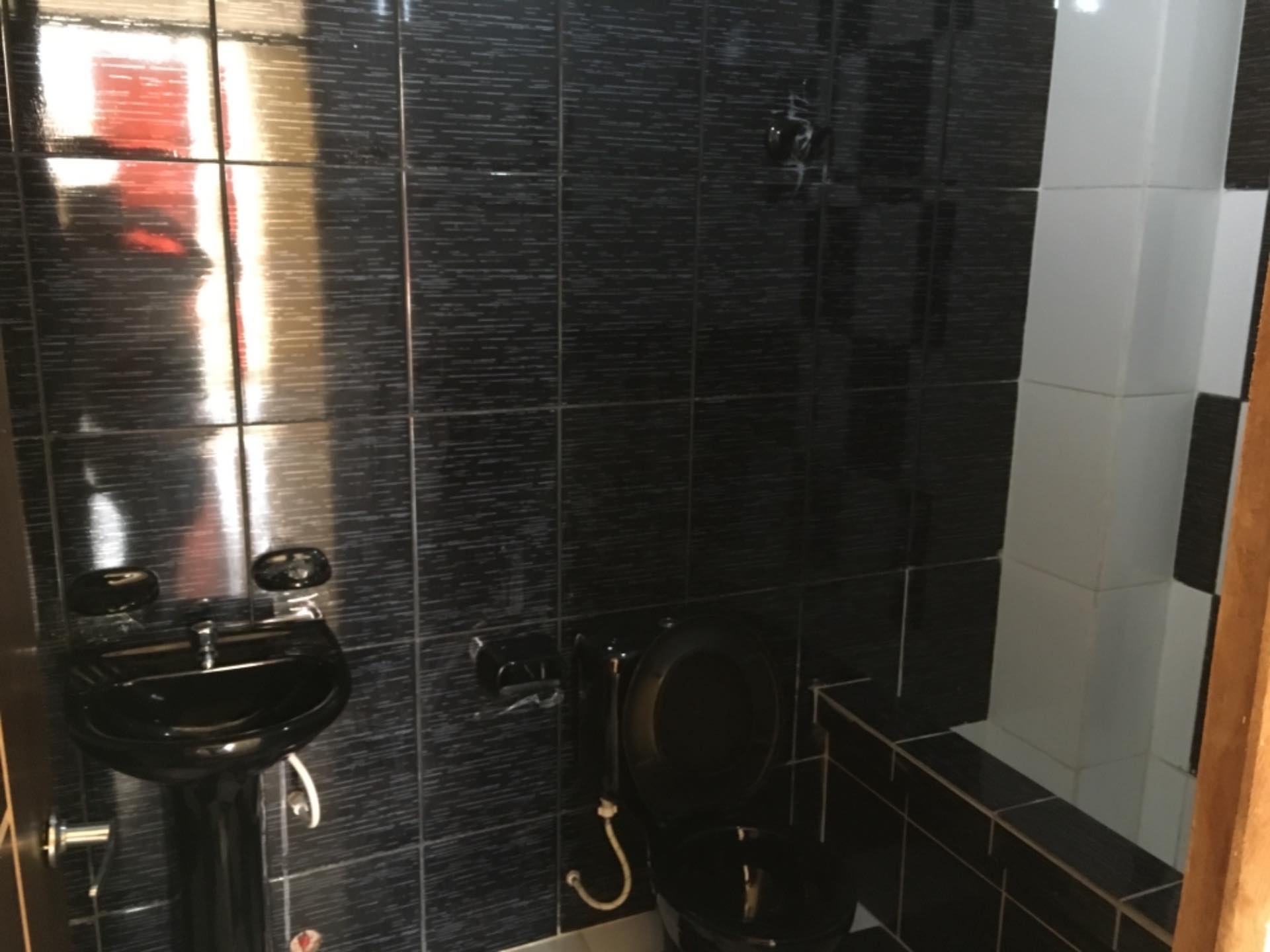 Casa en VentaRepública y 6 de agosto c/ moxos  15 dormitorios 11 baños 2 parqueos Foto 7