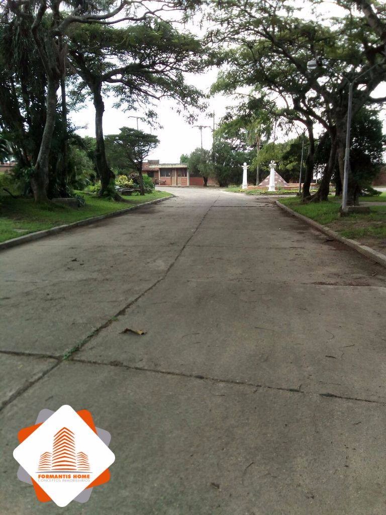 Galpón en Carretera Norte en Santa Cruz de la Sierra 1 dormitorios 1 baños  Foto 3