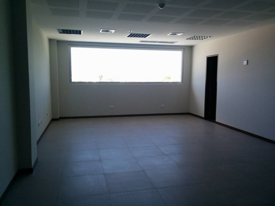 Oficina Oficina en el Mayor centro empresarial Urubo Busines Center, 5to piso Foto 6