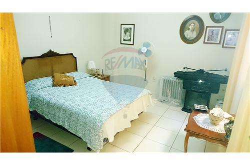 Departamento en Las Panosas en Tarija 6 dormitorios 3 baños  Foto 10