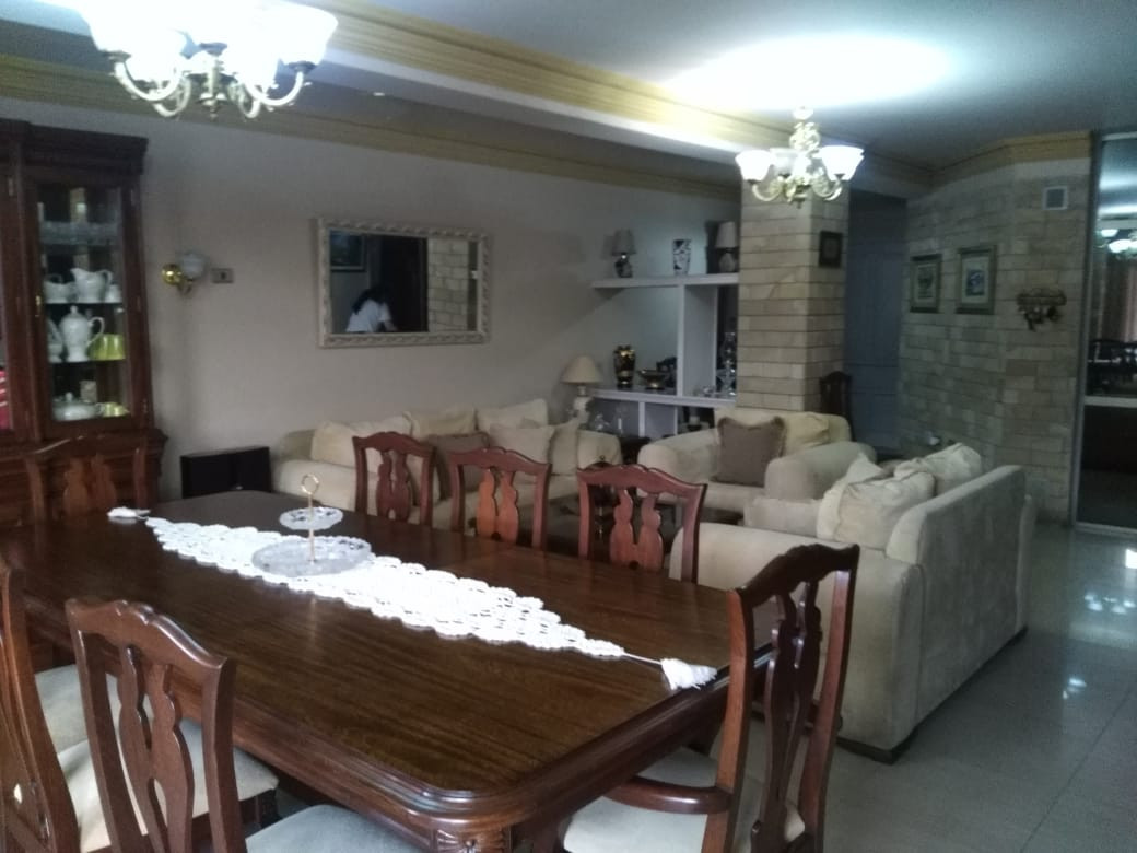 Departamento $us.- 149000.- PRECIOSO DEPARTAMENTO EDIFICIO TITAN – AV. AMERICA OESTE Superficie: 187 m2. ACABADOS DE LUJO 657-18189  Foto 2