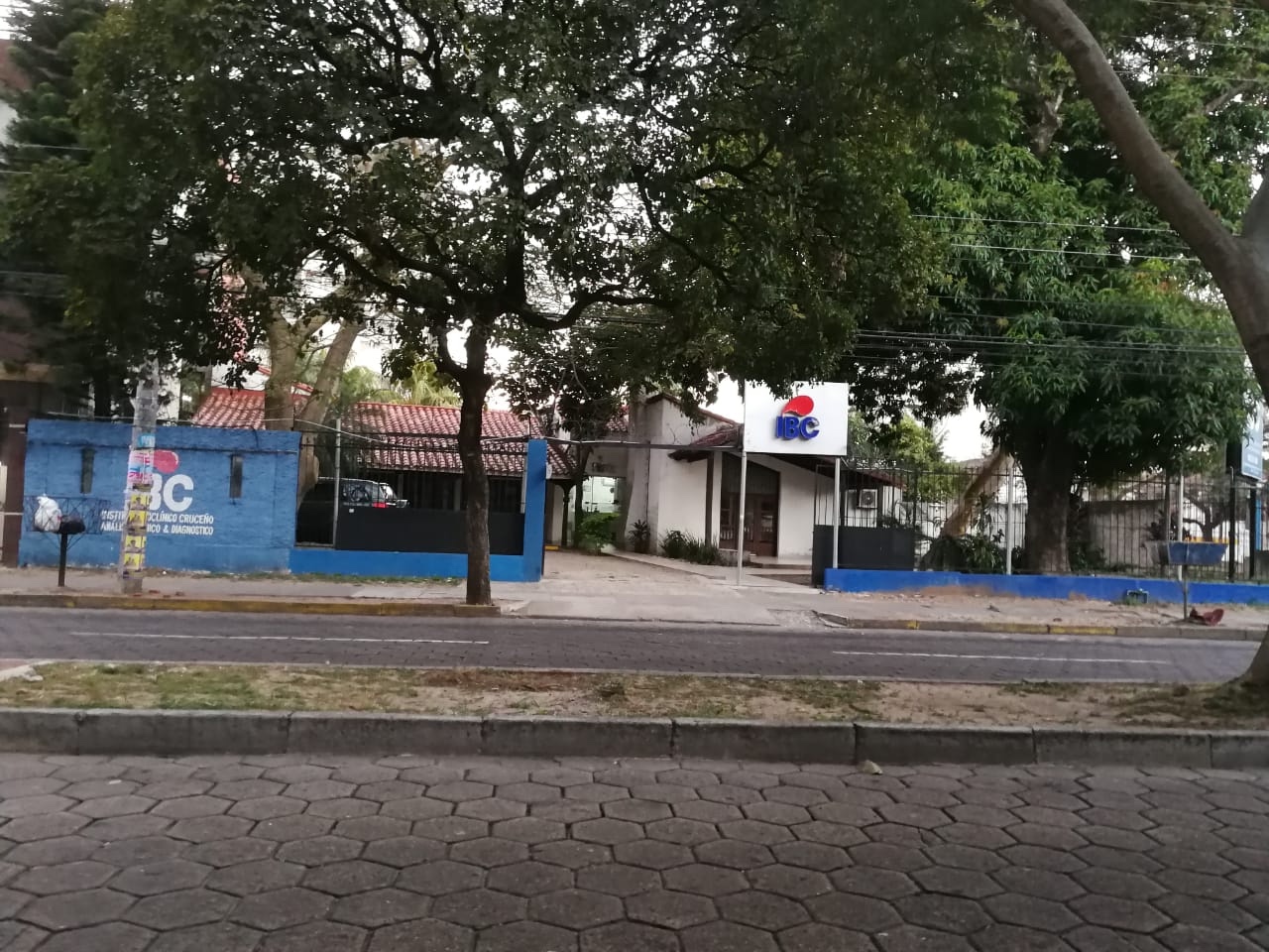Terreno Avenida Irala esquina Potosí y C. Chavez  Foto 6