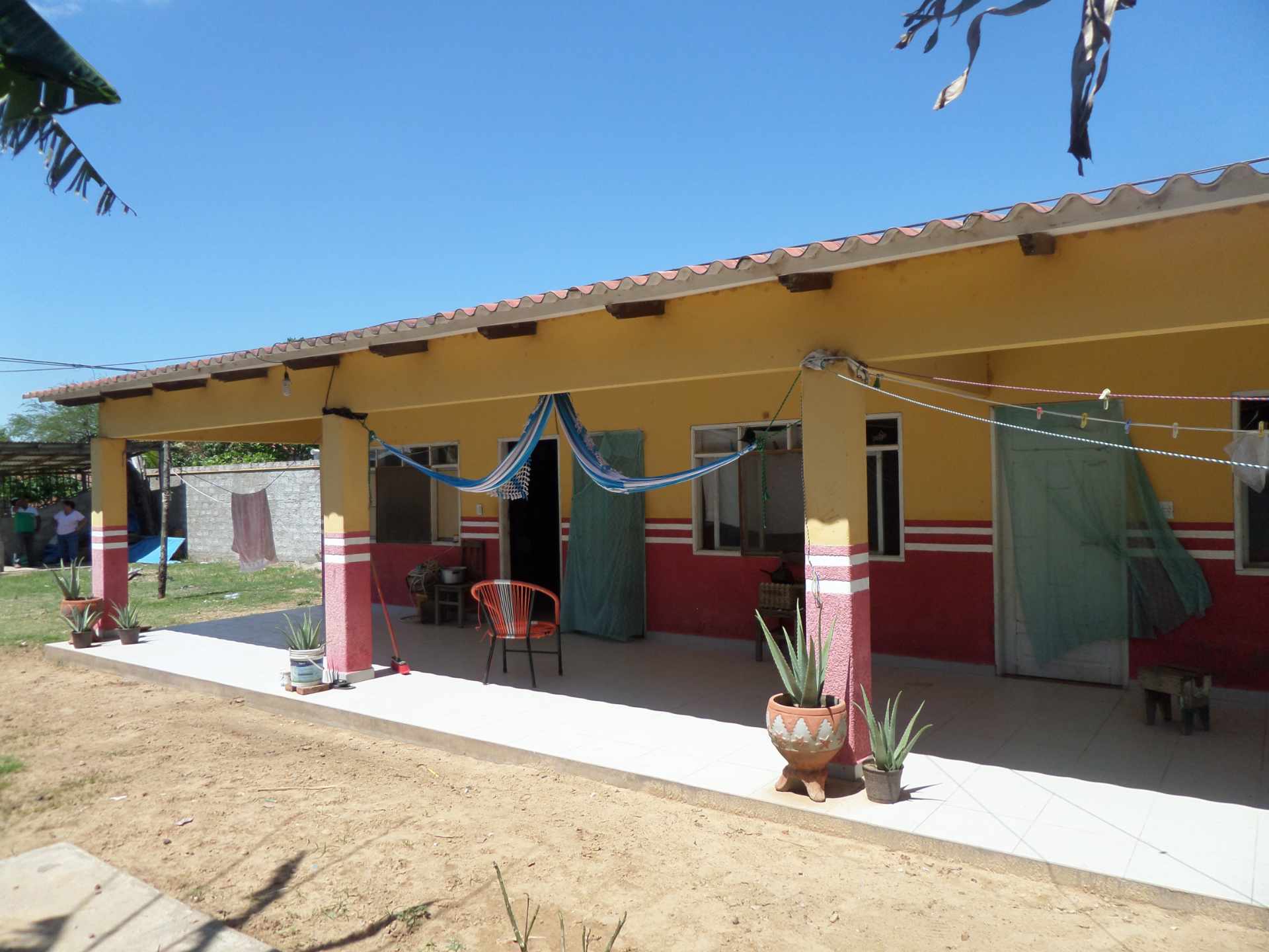 Casa en Carretera Cotoca en Santa Cruz de la Sierra 3 dormitorios 1 baños 4 parqueos Foto 9