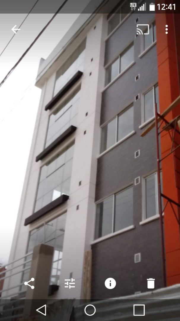 Departamento en VentaAlto Irpavi Peña Azul Foto 2