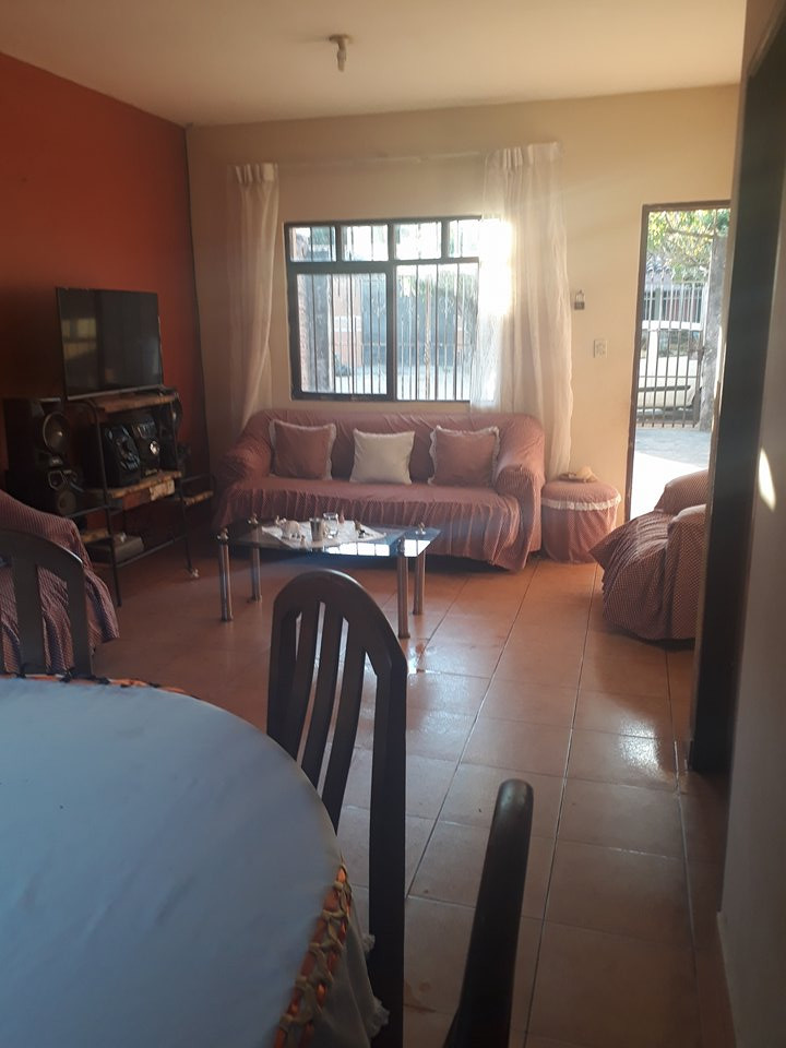 Casa en El Palmar en Santa Cruz de la Sierra 3 dormitorios 1 baños 2 parqueos Foto 4