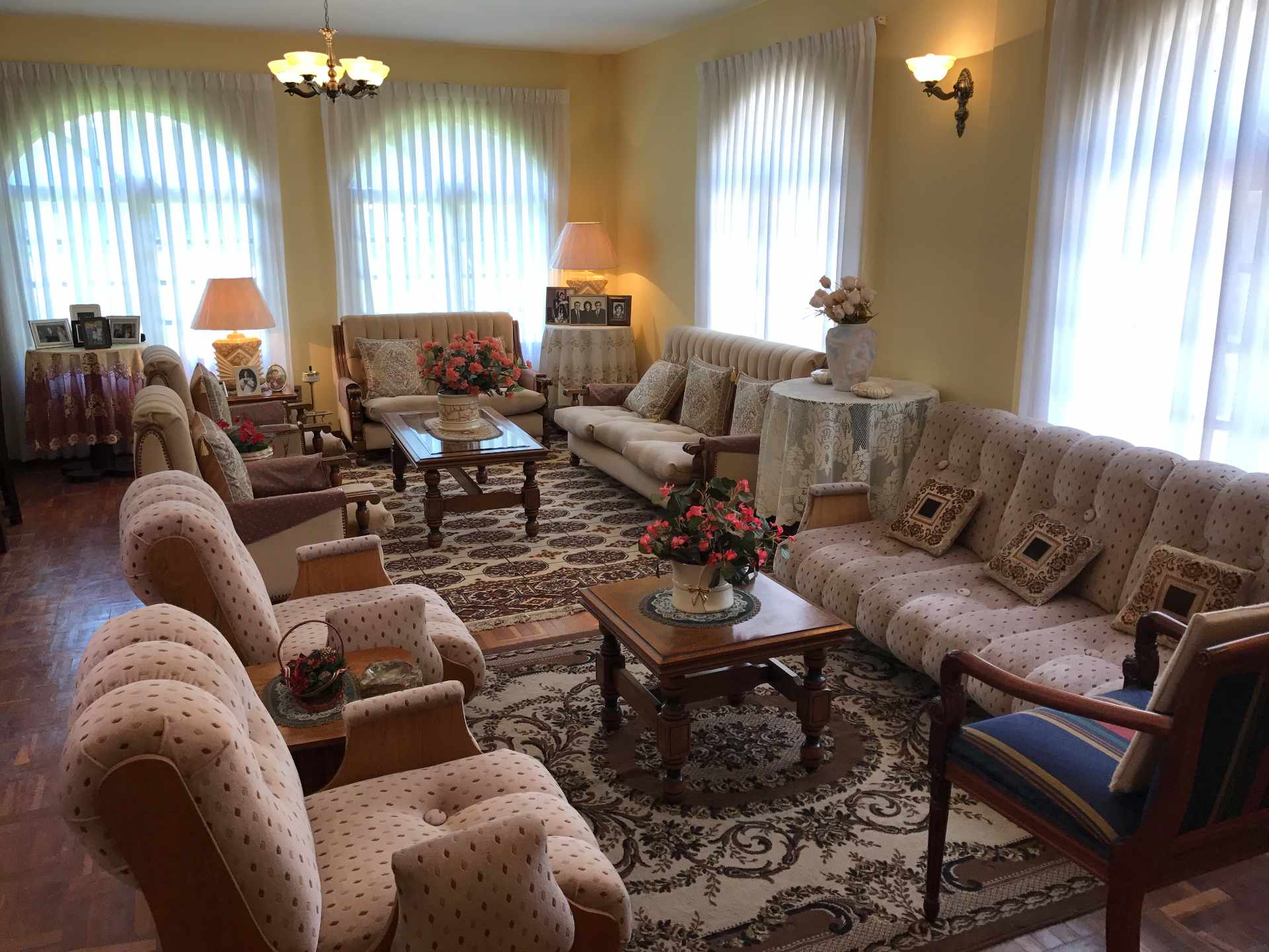 Casa en Achocalla en La Paz 3 dormitorios 5 baños 6 parqueos Foto 11