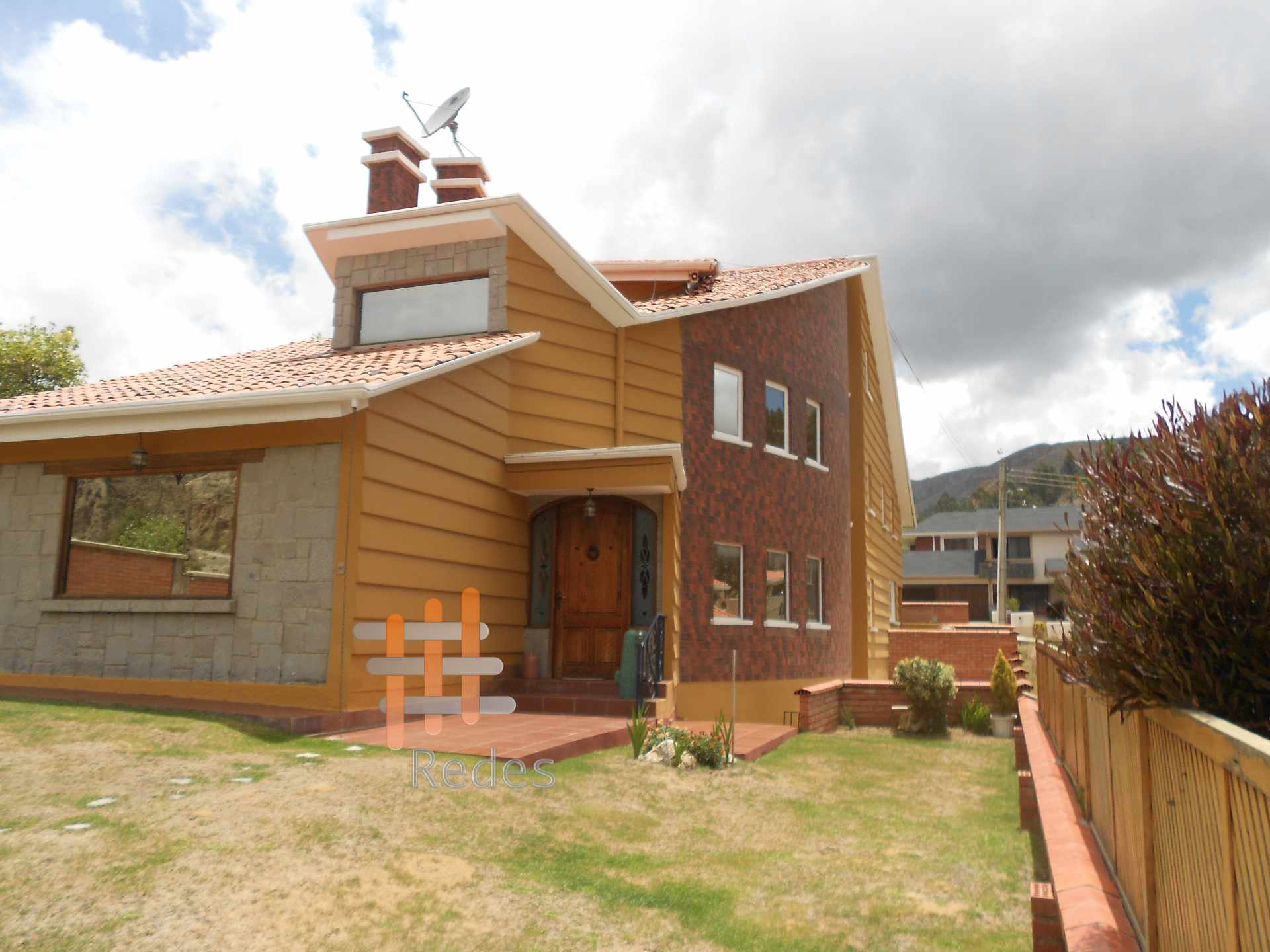 Casa en Achumani en La Paz 1 dormitorios 1 baños  Foto 27