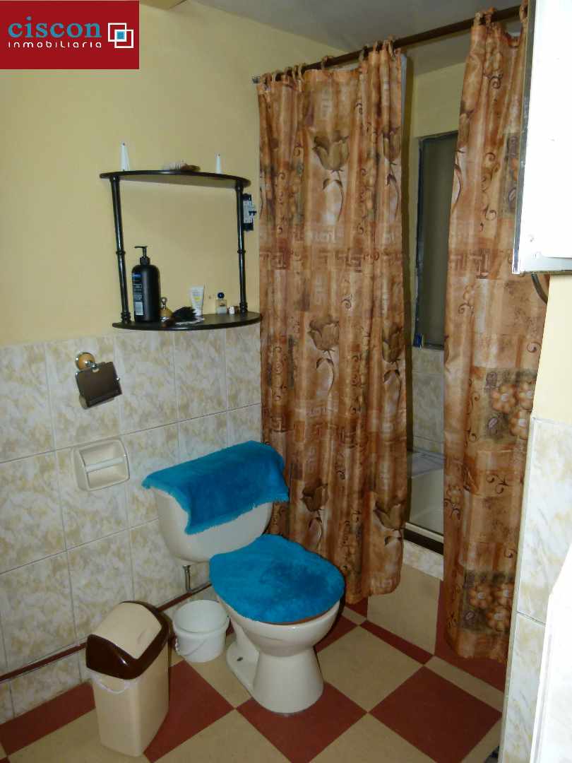 Departamento en El Tejar en La Paz 3 dormitorios 2 baños  Foto 5