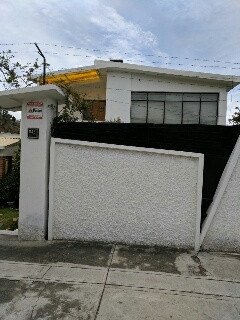 Casa en VentaIrpavi, Av. Sanchez esquina calle 5 Foto 1