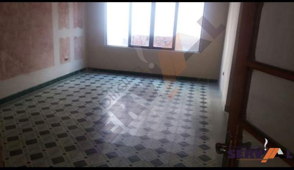 Departamento en Aranjuez en Cochabamba 3 dormitorios 2 baños  Foto 1