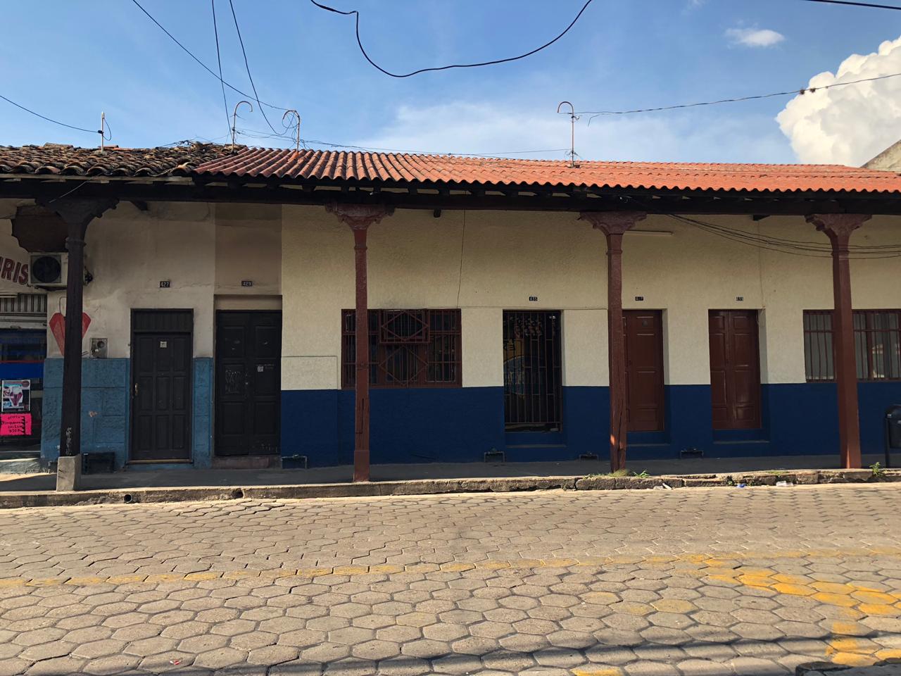 Terreno Casa en venta - Calle Arenales Foto 1