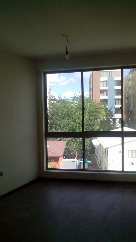 Departamento en Centro en Cochabamba 2 dormitorios 2 baños  Foto 10