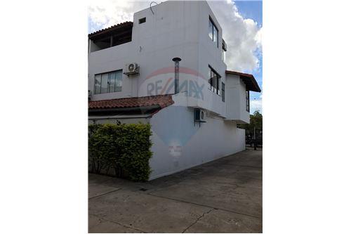 Casa Los Lirios Foto 2