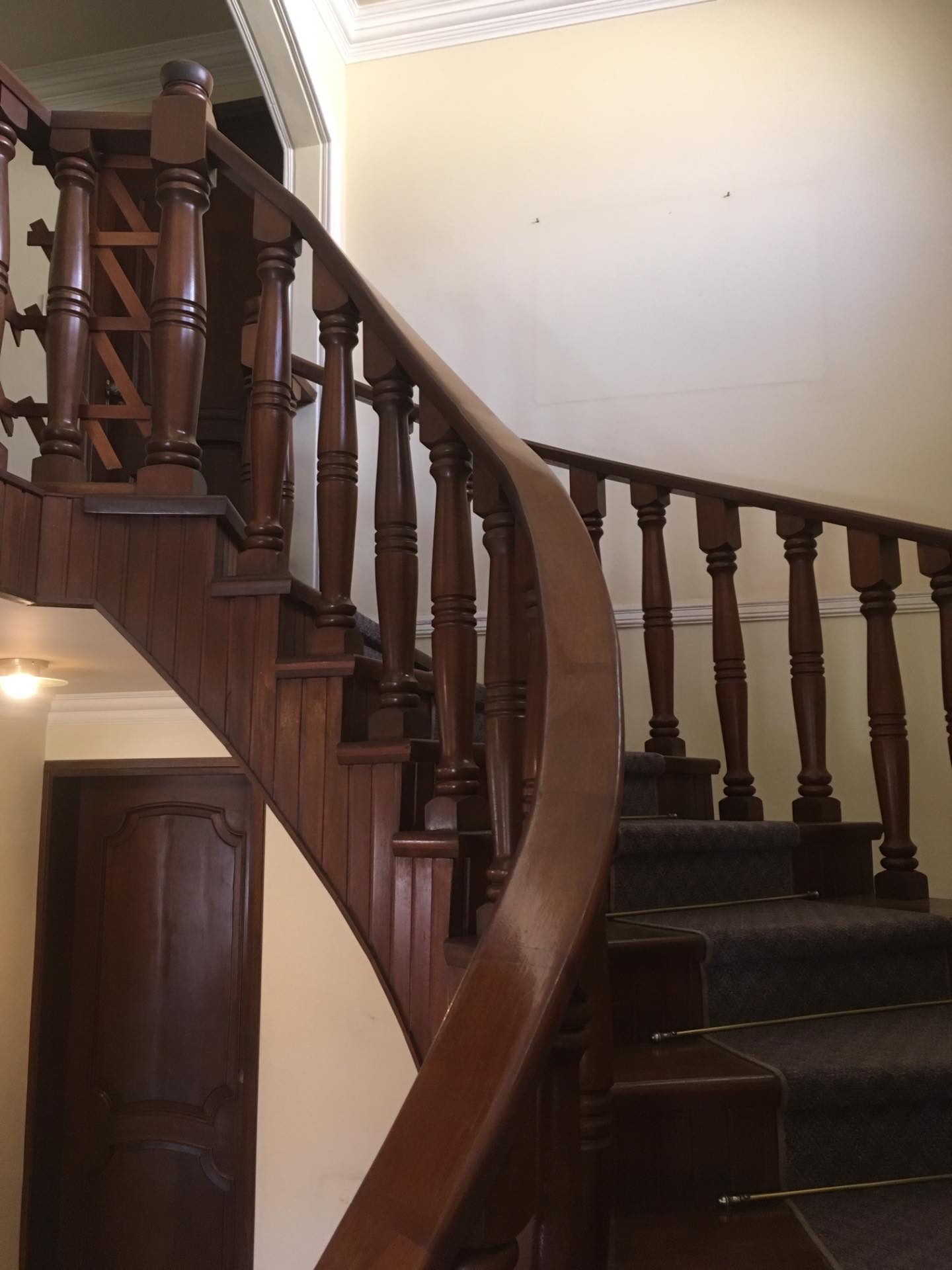 Casa en VentaAv. Villarroel y aniceto padilla 6 dormitorios 5 baños 3 parqueos Foto 14