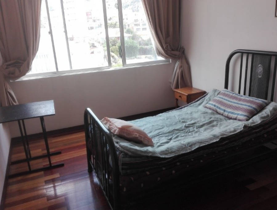 Departamento Calle 16 de Obrajes, Edif. Centro de Negocios Obrajes #220 (Frente al mercado 16 de Obrajes. Foto 8