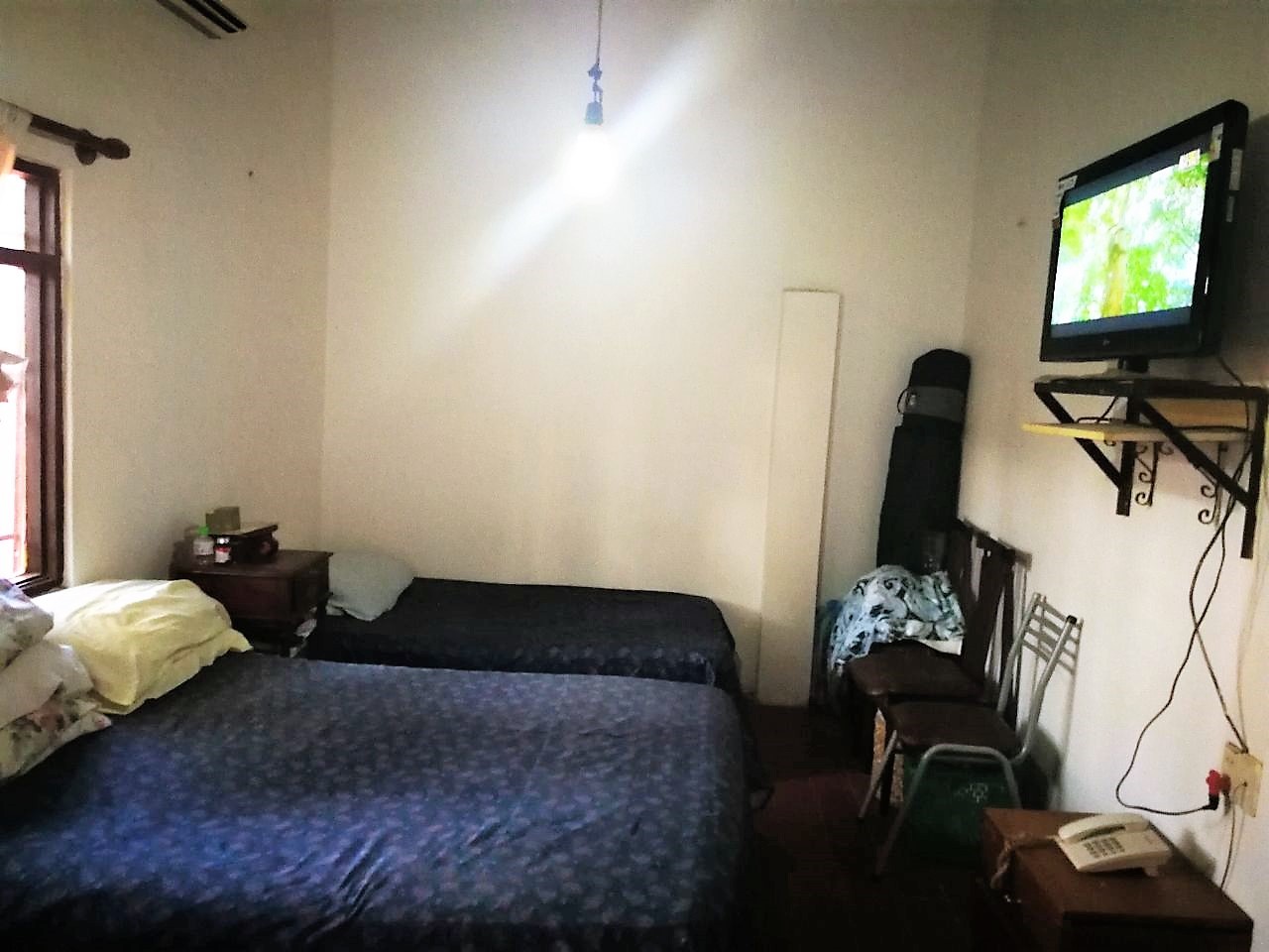 Casa  Barrio Héroes del Chaco, a solo 5 cuadras de la Av. 3 Pasos al frente Foto 5