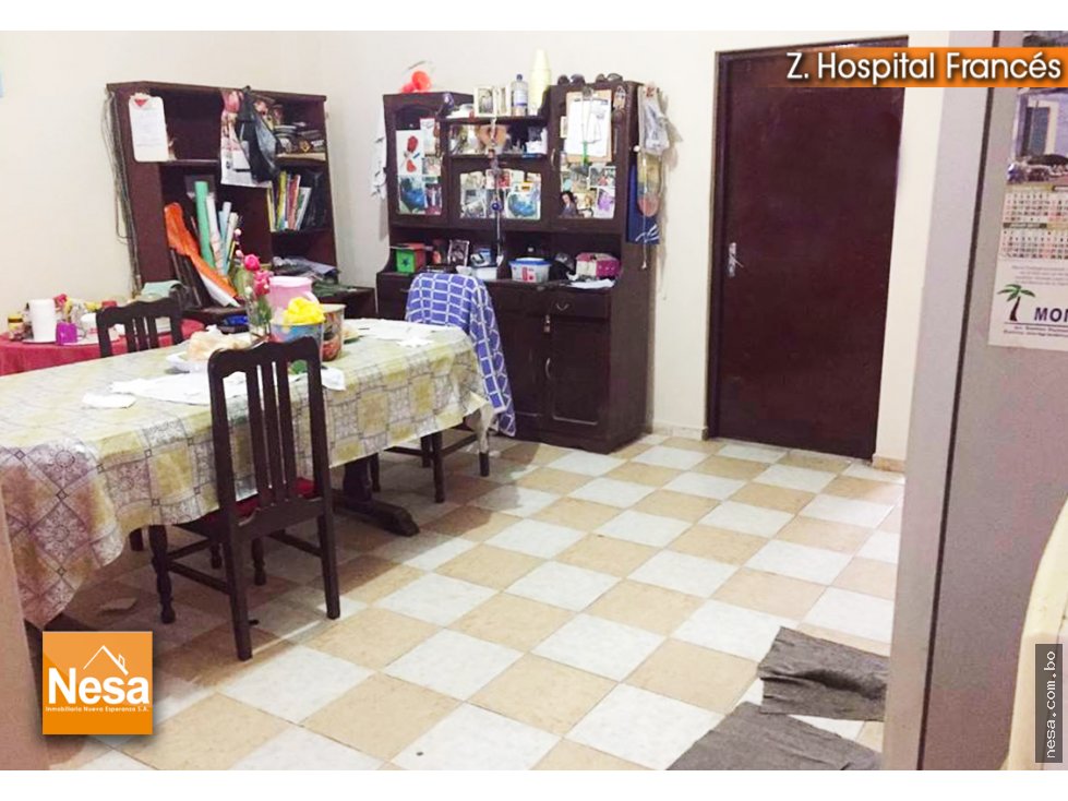 Casa en Entre 6to y 7mo anillo Sur en Santa Cruz de la Sierra 5 dormitorios 2 baños 2 parqueos Foto 7