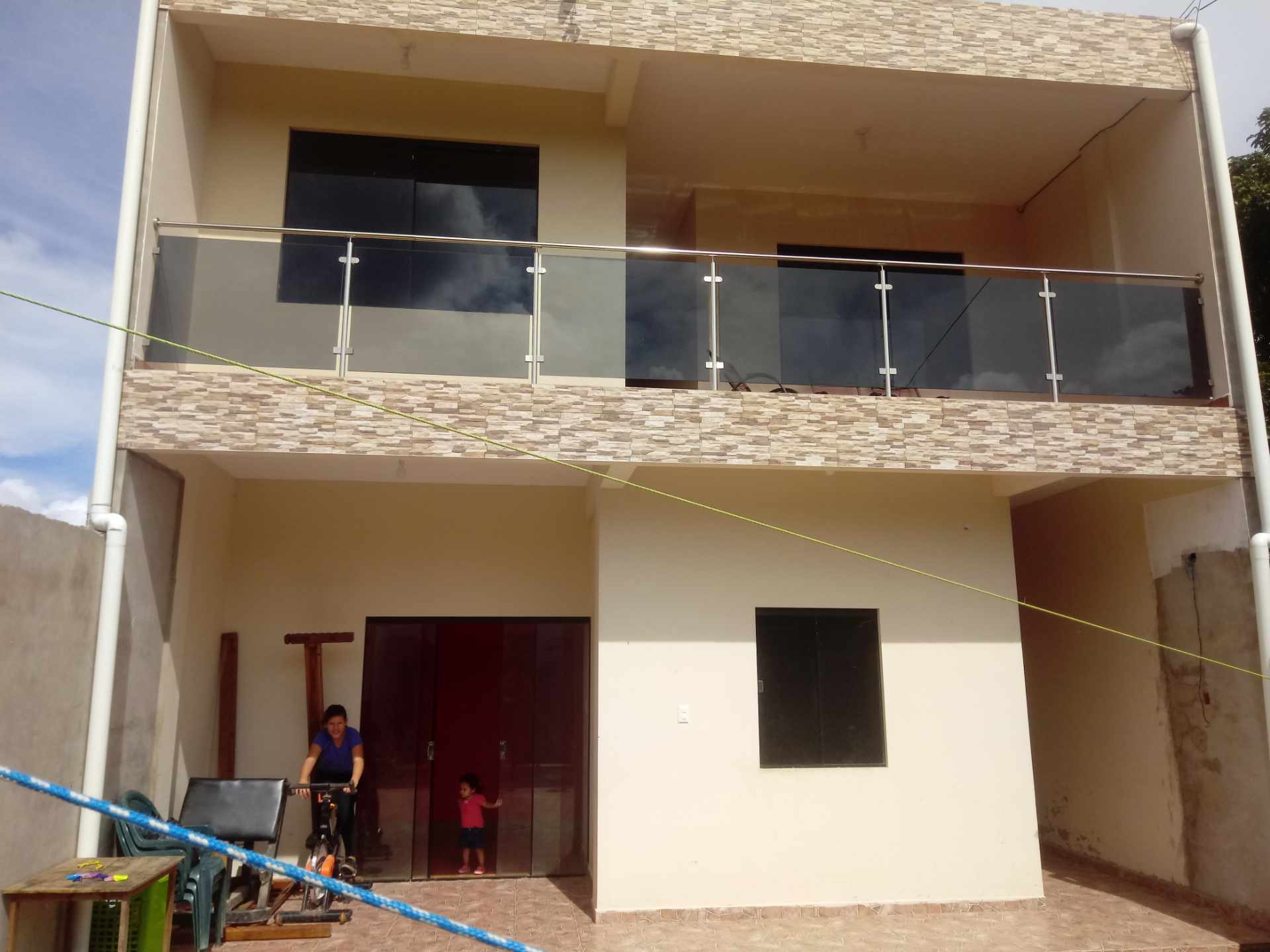 Casa 5to anillo . entre av. Pirai e hilanderia , atras del surtidor Foto 2