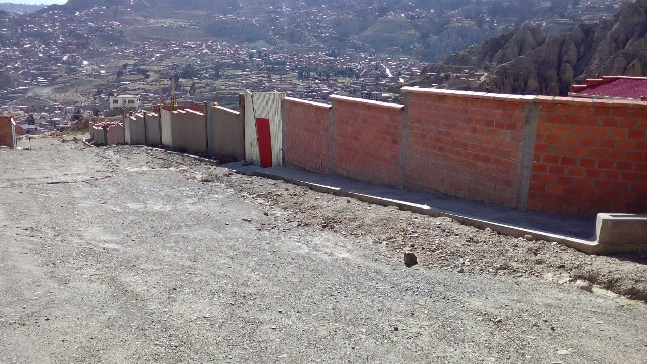 Terreno en Irpavi en La Paz    Foto 2