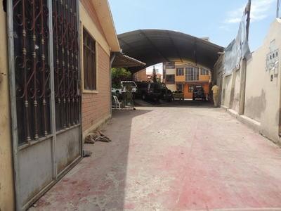 Casa en Hipódromo en Cochabamba 9 dormitorios 10 baños 5 parqueos Foto 2