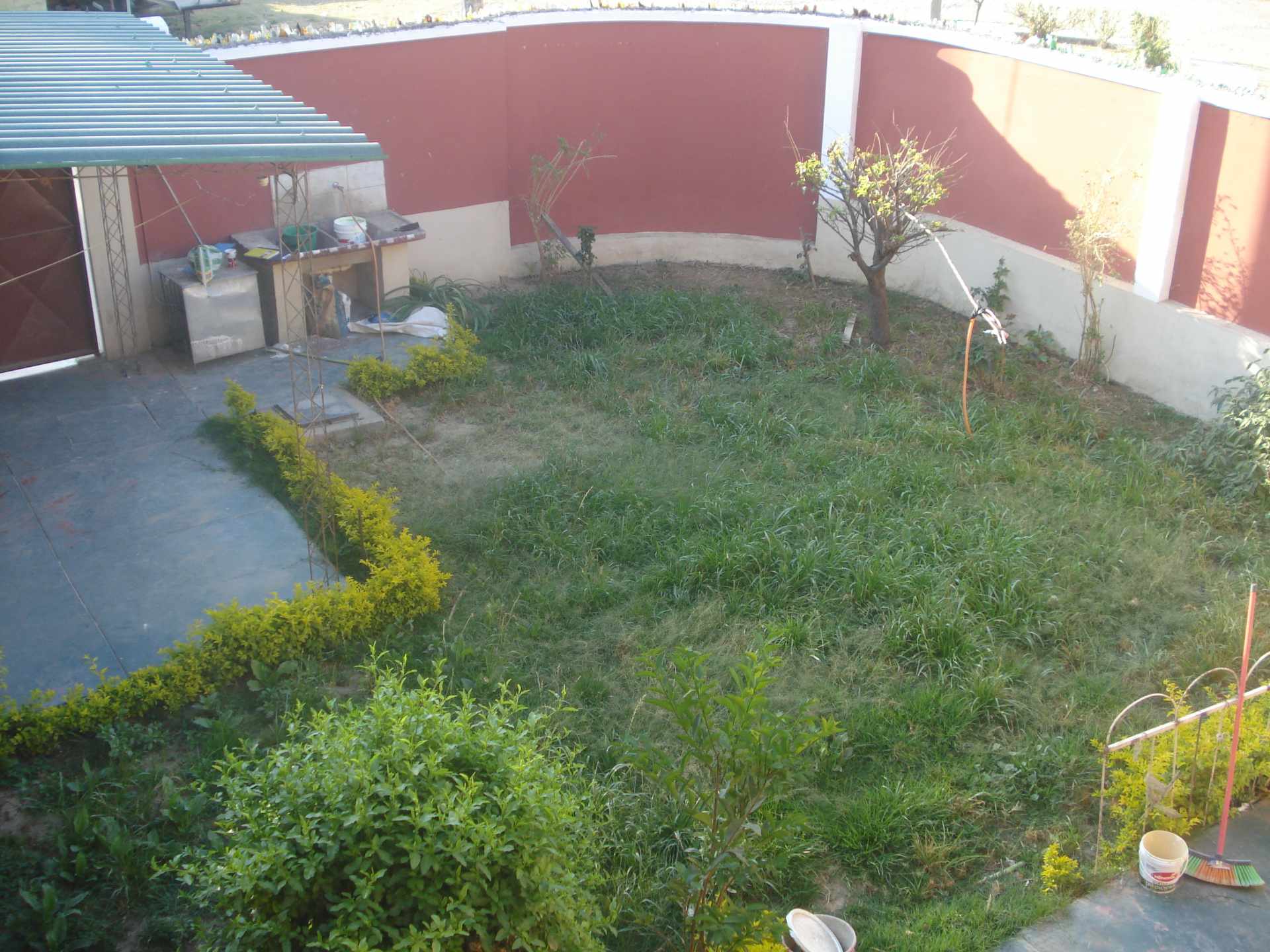 Casa en Alalay en Cochabamba 6 dormitorios 2 baños 2 parqueos Foto 11