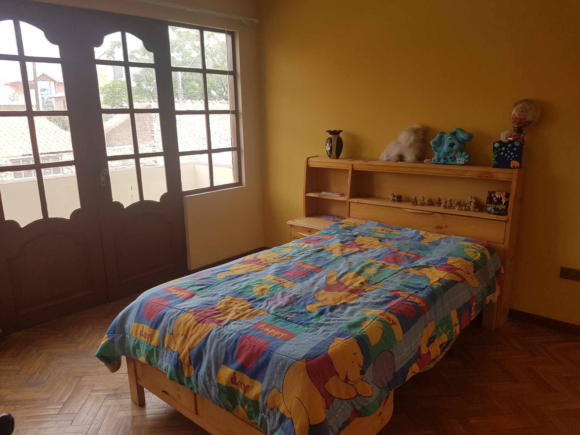 Casa en Sarco en Cochabamba 5 dormitorios 6 baños 4 parqueos Foto 8