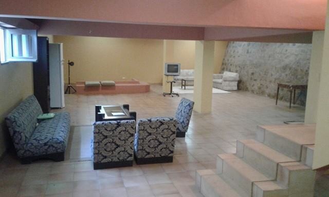 Casa en Aranjuez en Cochabamba 12 dormitorios 8 baños 6 parqueos Foto 13