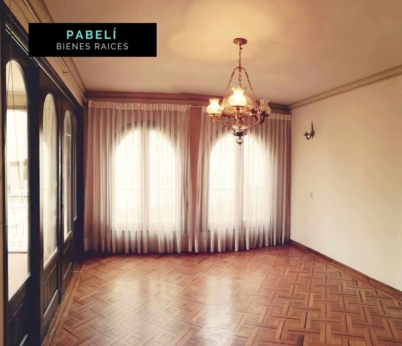 Casa Av. América próximo a la Melchor Perez de Olguín Foto 5