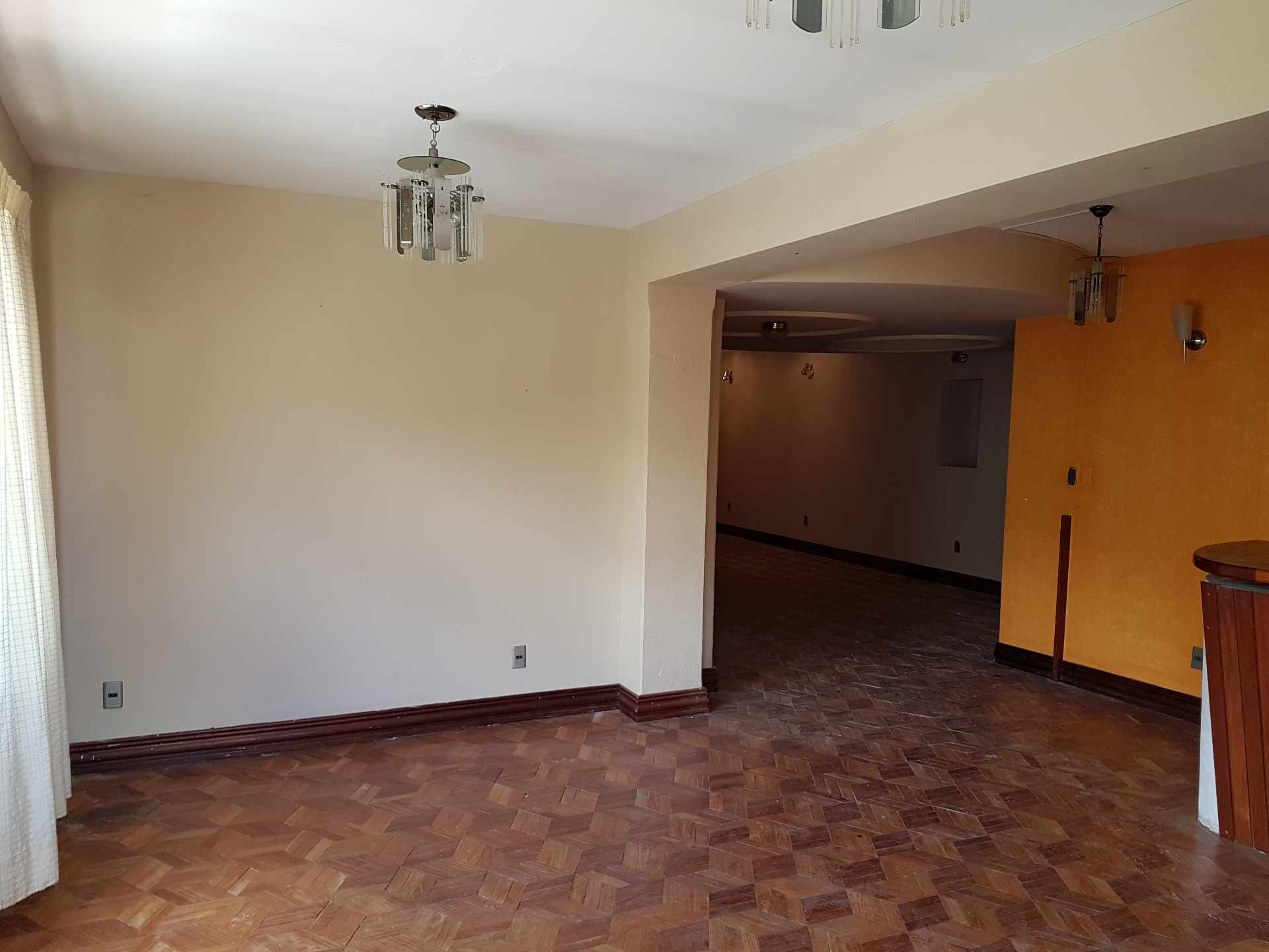 En Alquiler a Bs 3,200 Foto 2