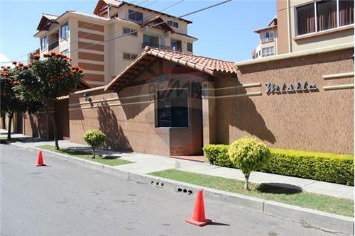 Departamento en Cala Cala en Cochabamba  2 baños 1 parqueos Foto 13