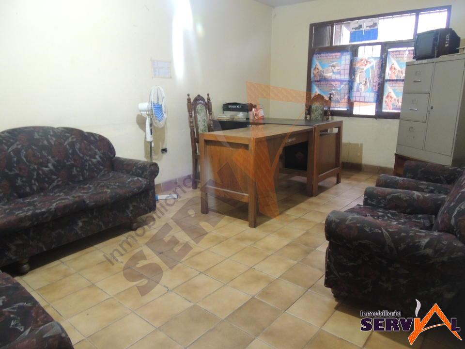Casa en Mayorazgo en Cochabamba 4 dormitorios 4 baños 1 parqueos Foto 3