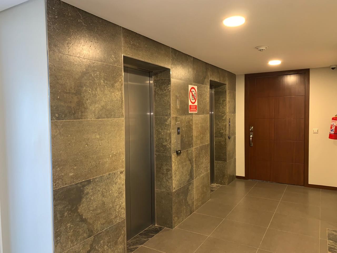 Departamento URBARI, Av Barrientos esq Av Apiaguaqui Foto 8