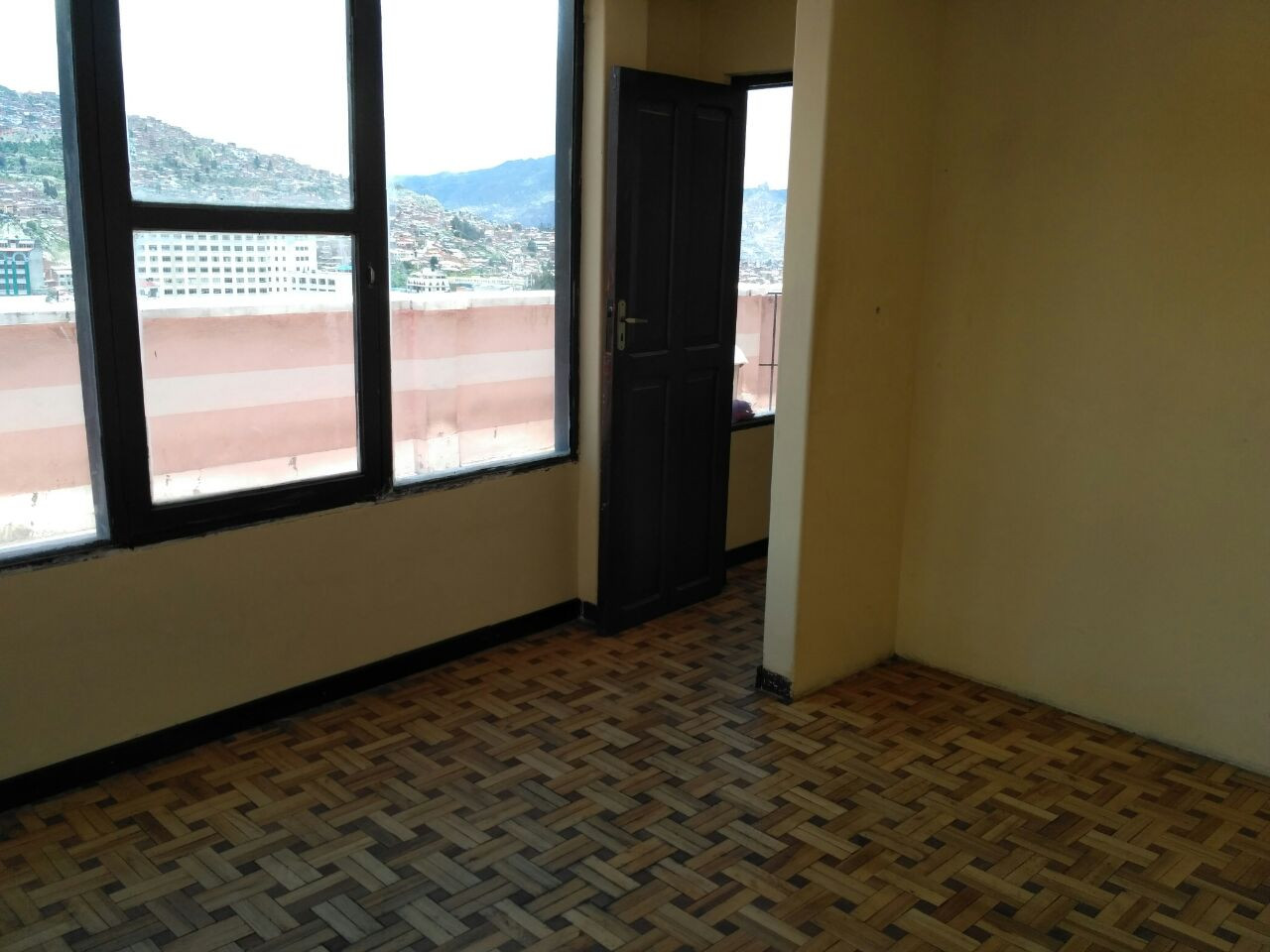 Departamento en AlquilerPasaje Juan Manuel Loza #420, Detrás del Parque Laikakota, Zona Miraflores 2 dormitorios 1 baños  Foto 4
