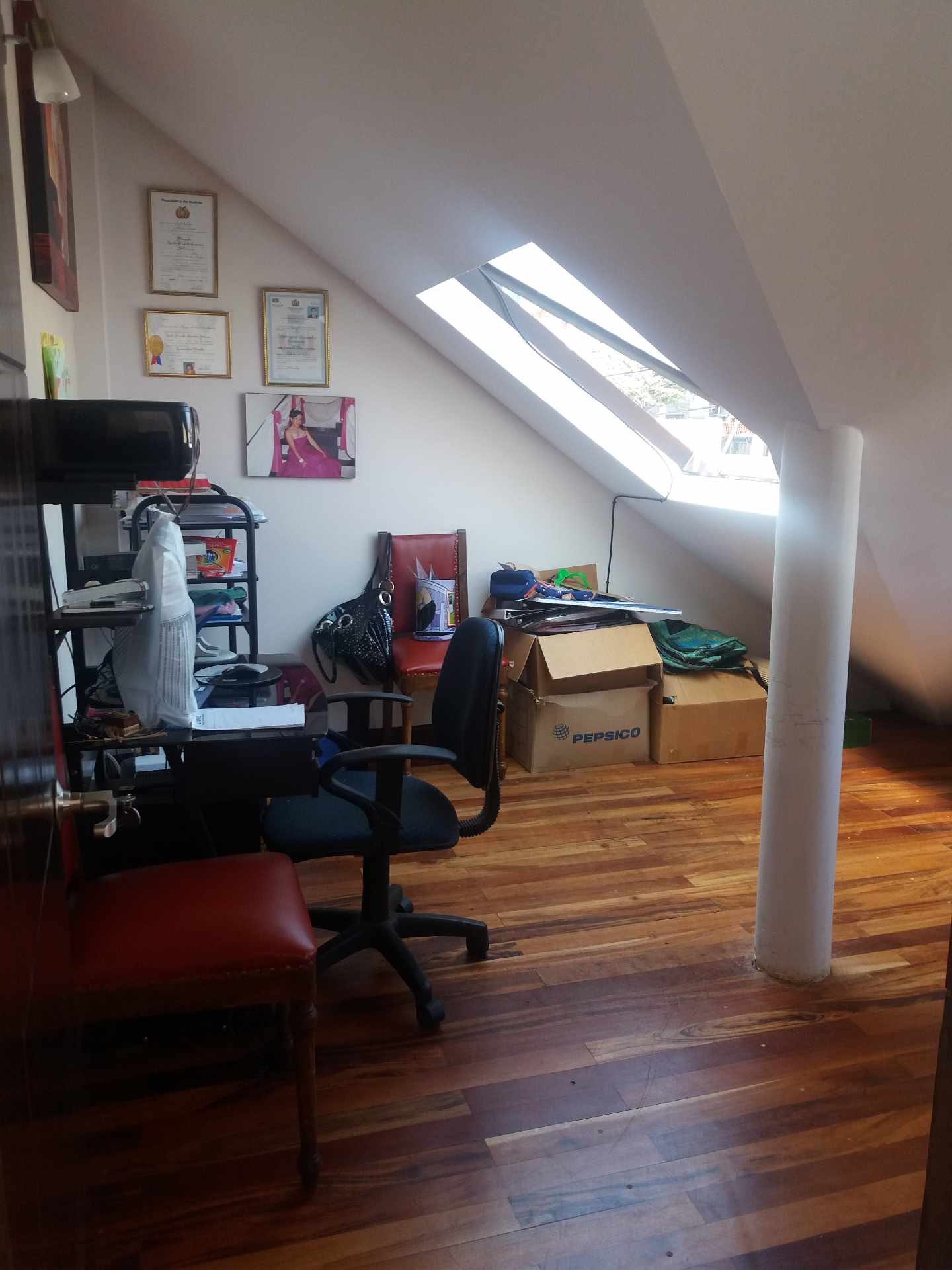 Casa en Achumani en La Paz 3 dormitorios 5 baños 2 parqueos Foto 3