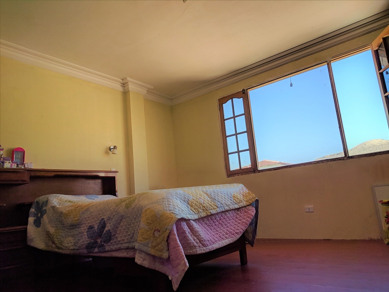 Casa en Sacaba en Cochabamba 4 dormitorios 3 baños  Foto 7
