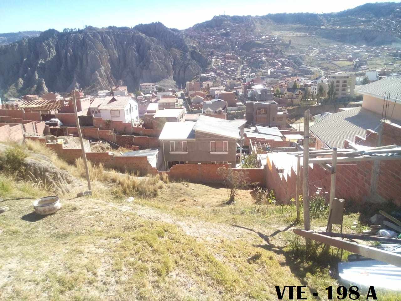 Terreno en Alto Irpavi en La Paz    Foto 3